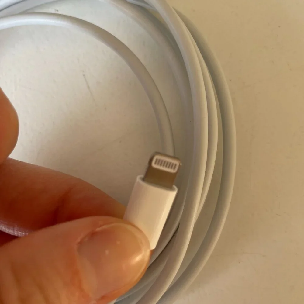 Apple Lightning to USB-C Cable 2 meters (6.5 feet) long